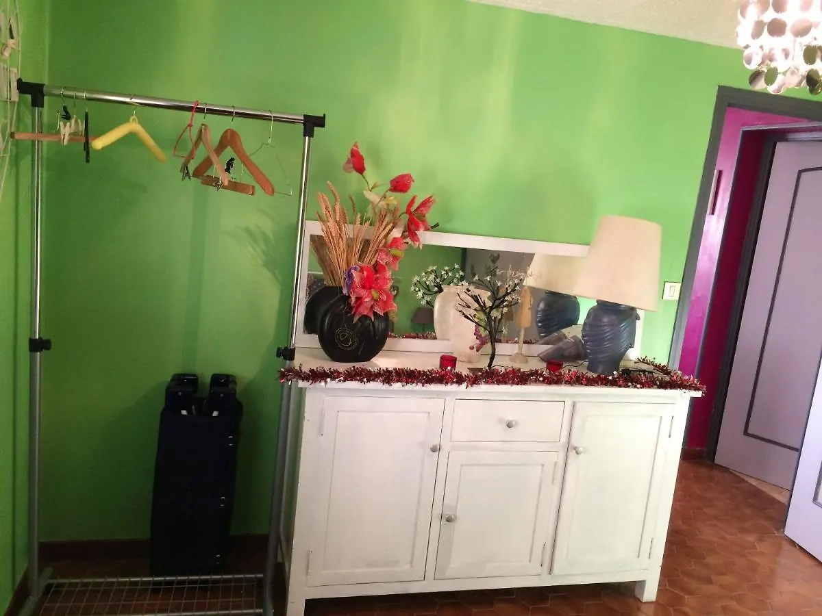 Appartement Charmant A Saint Victor De Cessieu 30 M² Terrasse 0*, Saint-Victor-de-Cessieu