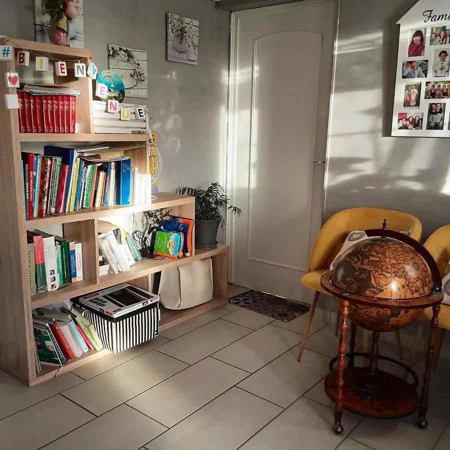 Appartement Charmant A Saint Victor De Cessieu 30 M² Terrasse Saint-Victor-de-Cessieu