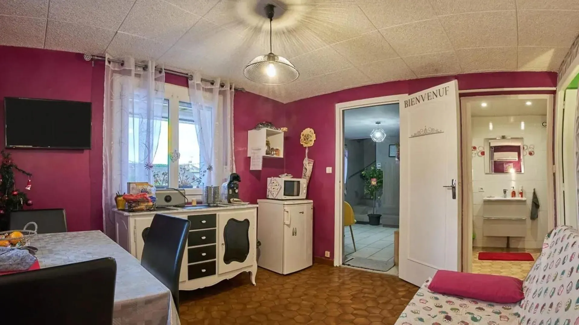 Appartement Charmant A Saint Victor De Cessieu 30 M² Terrasse Saint-Victor-de-Cessieu
