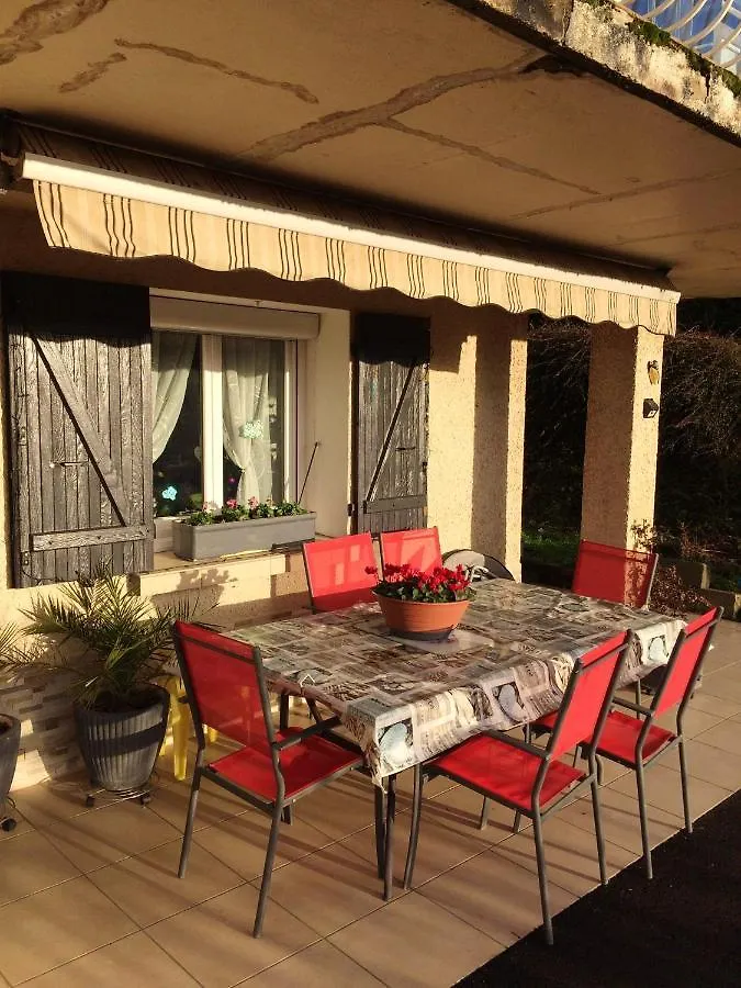 Appartement Charmant A Saint Victor De Cessieu 30 M² Terrasse Apartment